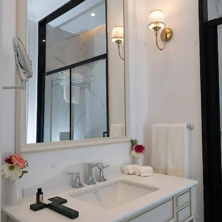 Anim Boutique Hotel 5*