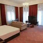 Anim Boutique 5*