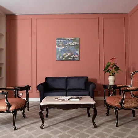 Отель Anim Boutique 5*