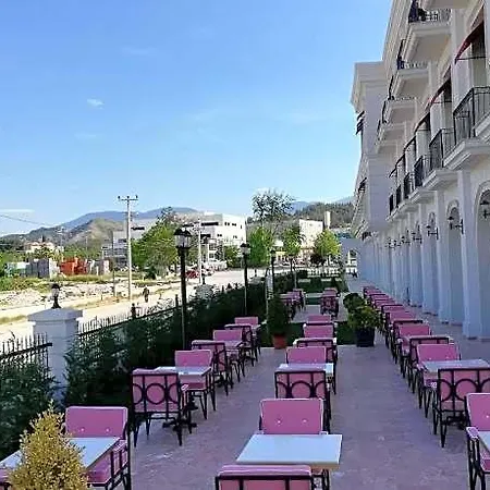 فندق Anim Boutique دنيزلي